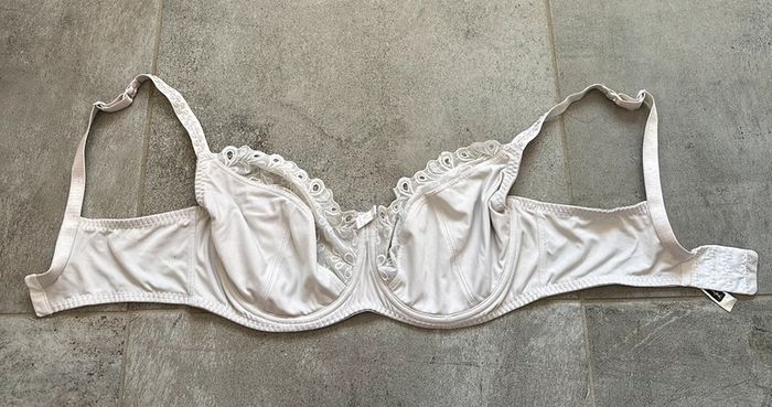 🌟 Playtex 105 E très joli soutien gorge super confortable - photo numéro 8