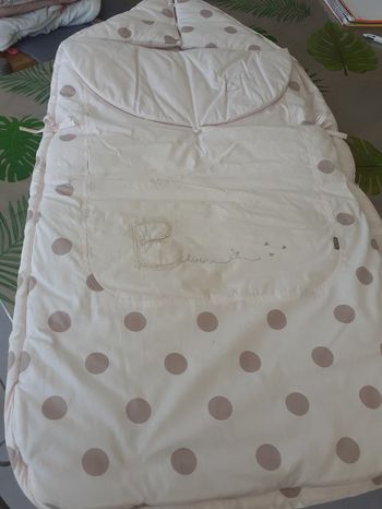 Nid d ange fille 6mois