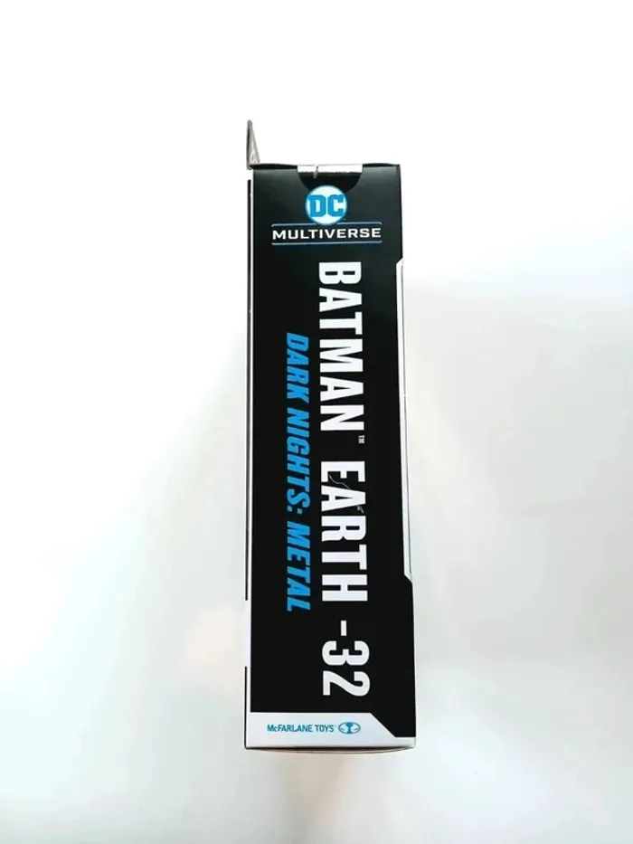 Figurine  Batman Earth McFarlane DC Multiverse - photo numéro 3