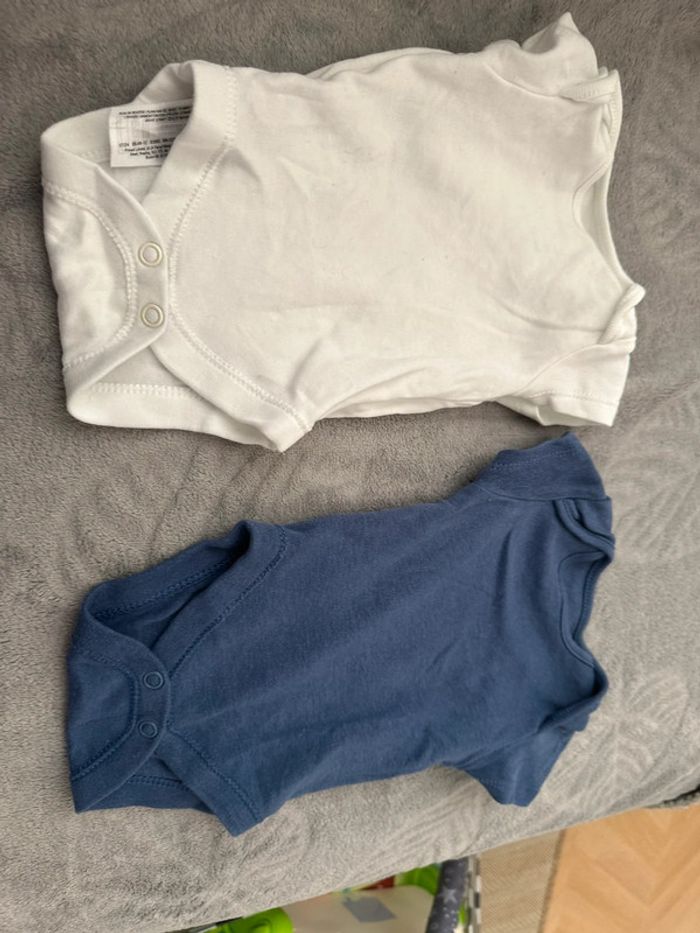 2 bodies - photo numéro 3
