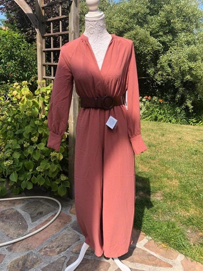 Combinaison neuve Zara taille XS - photo numéro 4