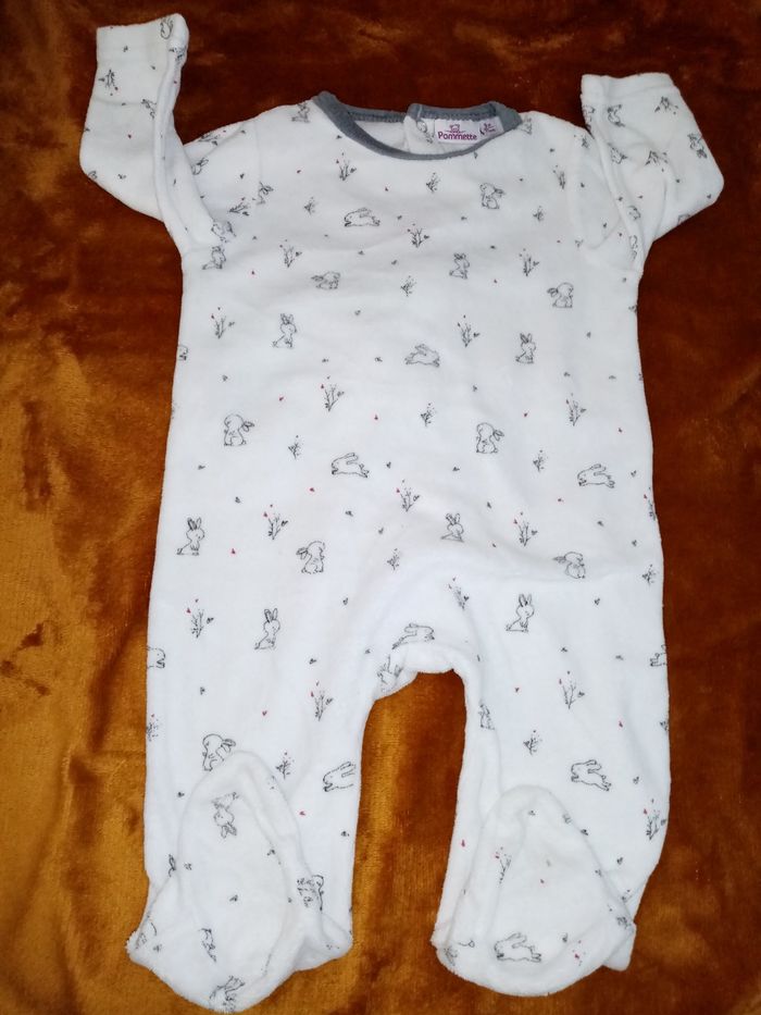 Pyjamas taille 9 mois - photo numéro 2