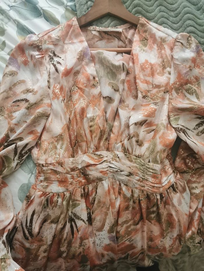 Robe à manches longues col V - Terracotta, parme et dorée - photo numéro 6