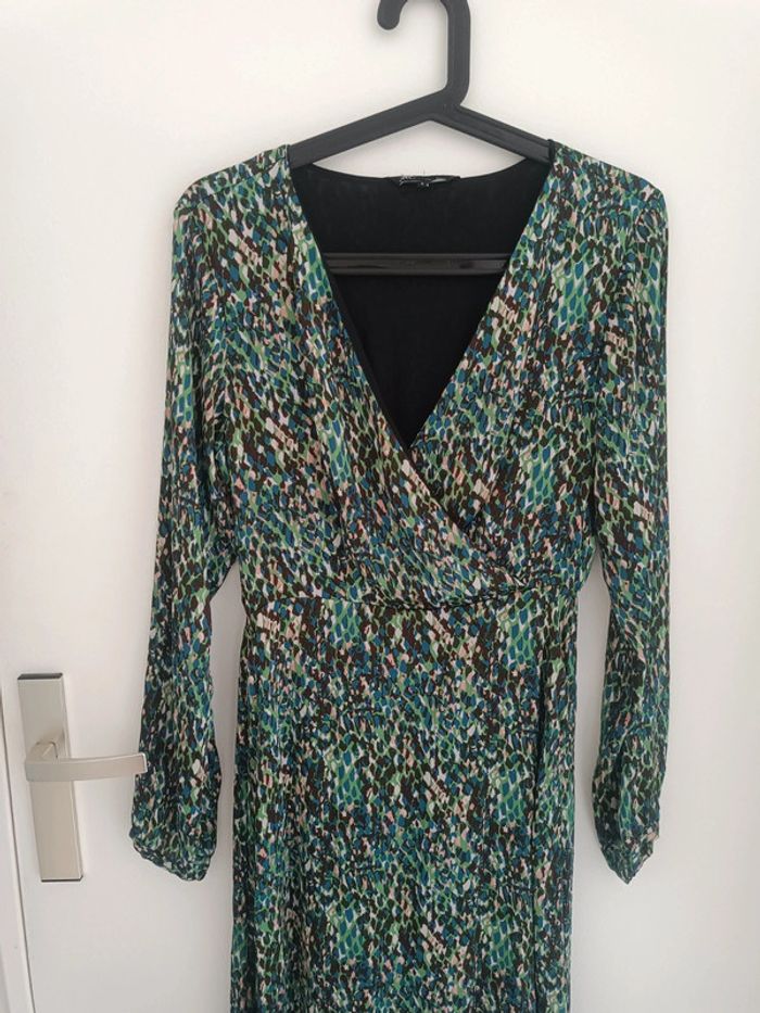 Robe longue motif léopard tons vert Only Taille S En très bon état - photo numéro 3