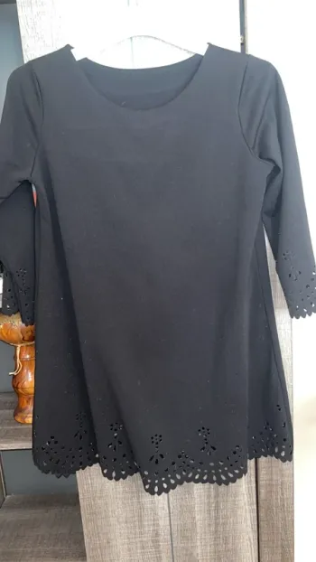 Robe noir