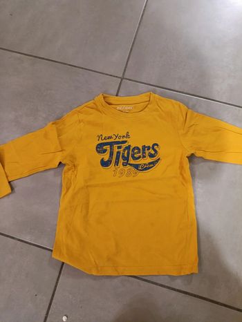 T shirt manches longues garçon 5 ans