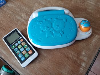 Ordinateur et smartphone 