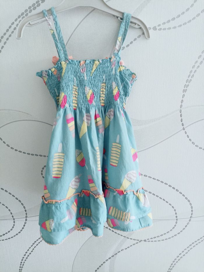 Robe 2/3 ans. Young dimension. - photo numéro 3