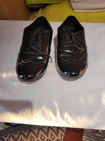 Chaussures plates taille 41