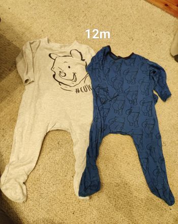 2 Pyjamas Disney 12m winnie