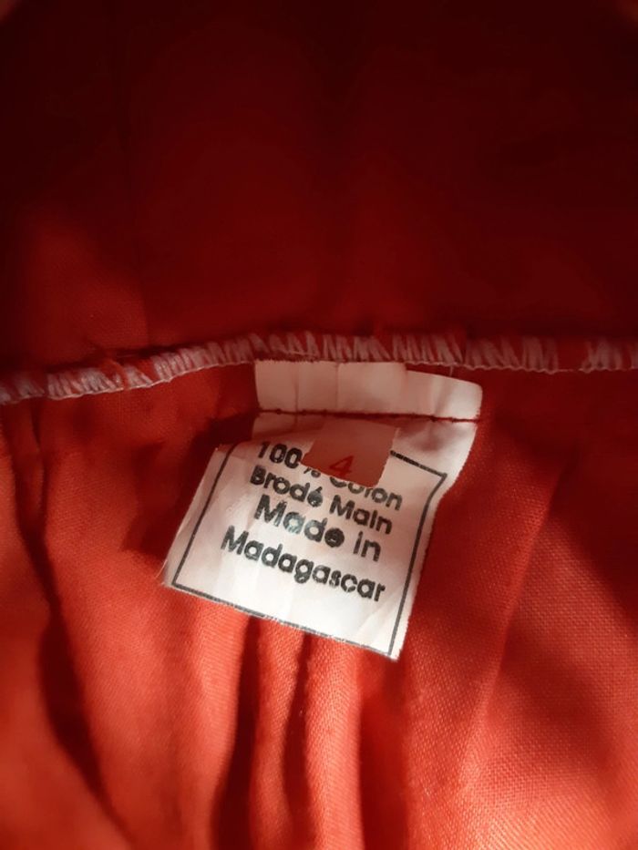 Robe rouge 4 ans - photo numéro 6