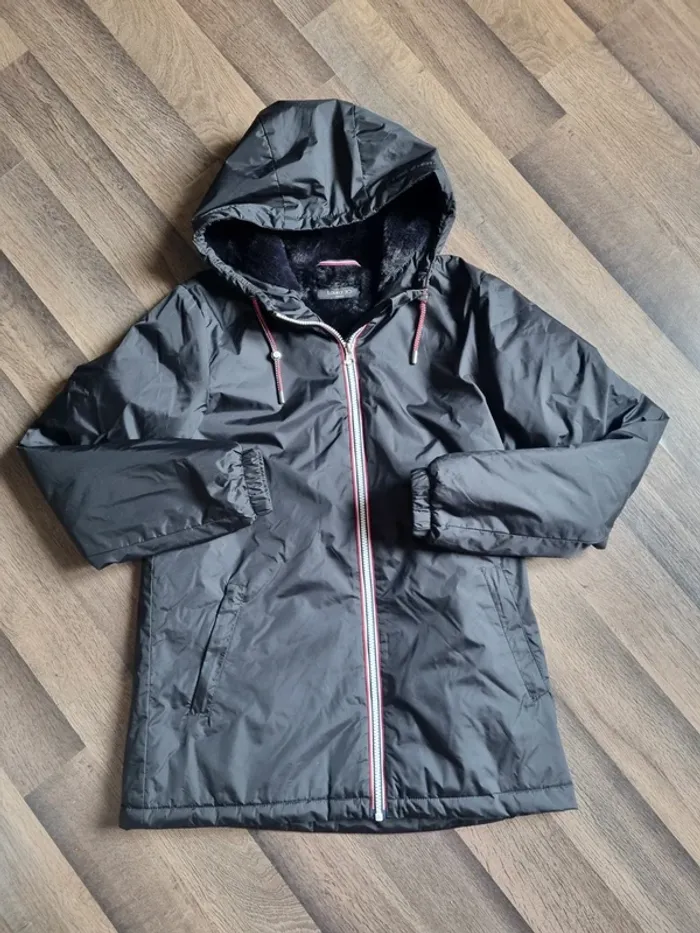 Manteau / Parka mi-longue imperméable fourrée noire. Taille S. Laura Jo. TBE - photo numéro 2