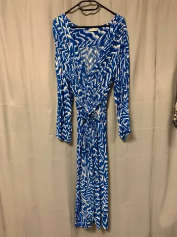 Robe bleu 3/4