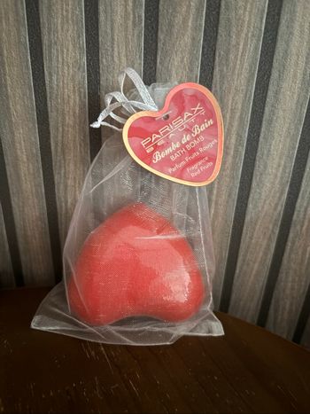 Bombe de bain parisax 🫶🏼