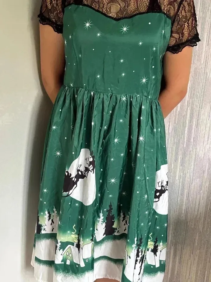 Robe de Noël marque shein taille 44 - photo numéro 2