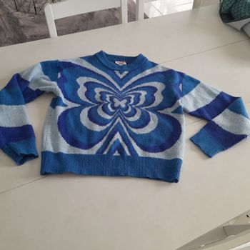 Pull bleu moti effet psychédélique