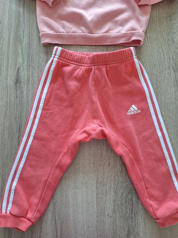 Ensemble surevetement adidas 12/18 mois - photo numéro 6