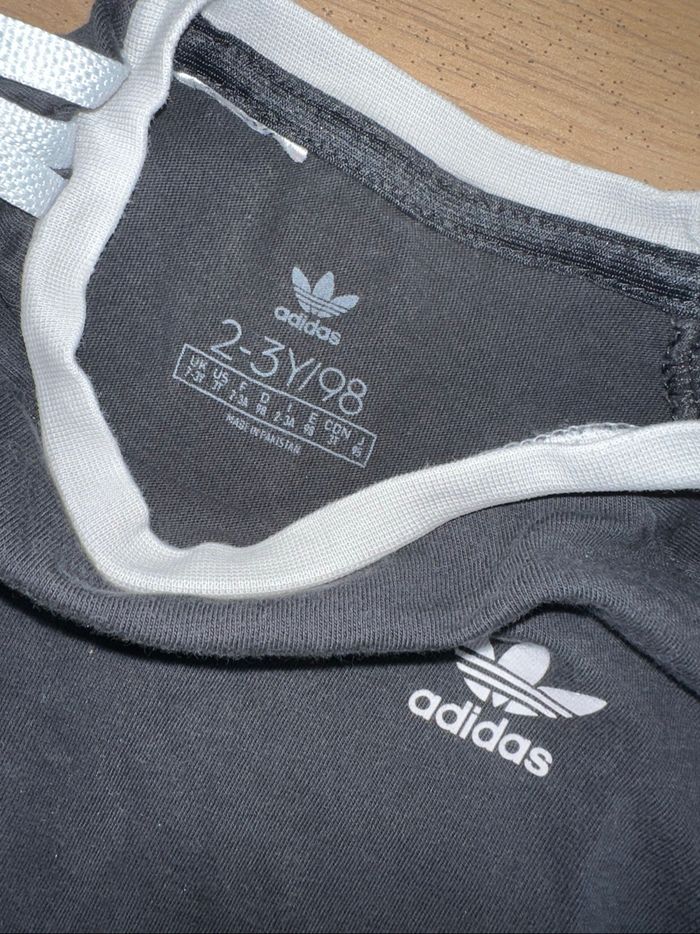T shirt adidas - photo numéro 2