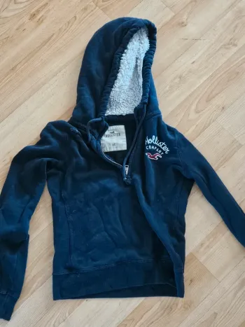 Pull hollister