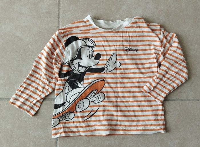T shirt manche longue 23 mois Disney Mickey
