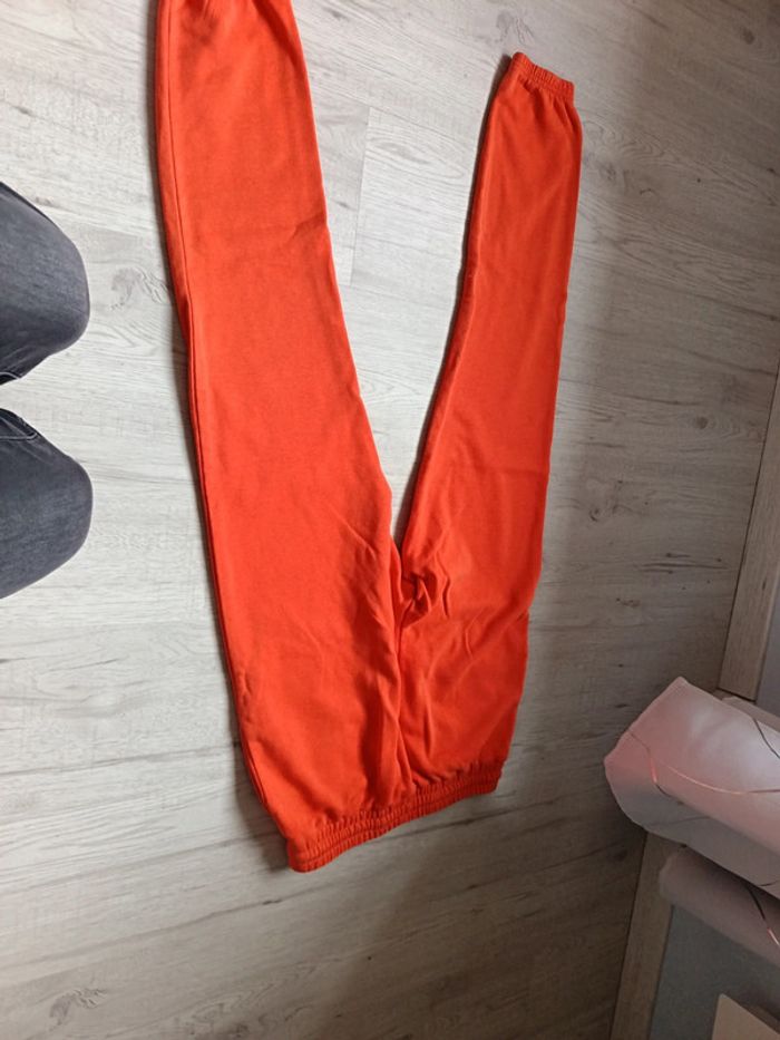 Pantalon de jogging orange taille 16 ans équivalent à du S - photo numéro 8
