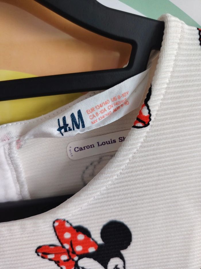 Robe d’été Minnie H&M  Taille 8-10 ans - photo numéro 4