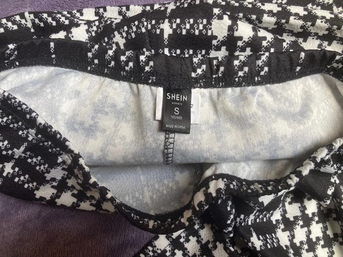 Legging Shein taille S - photo numéro 3