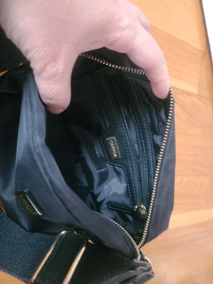 Petit sac noir Carpisa - photo numéro 4