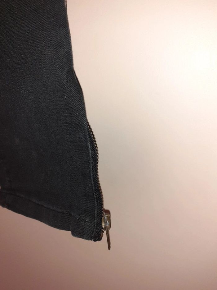 Pantalon noir - photo numéro 4