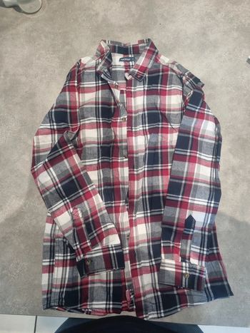 Chemise à carreaux