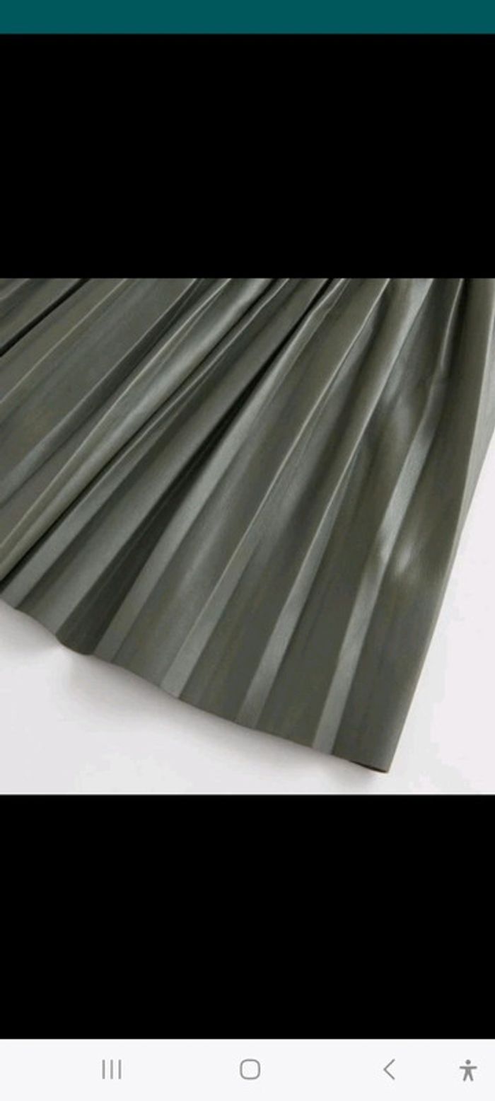 Robe Zara t6ans 100%polyurethane - photo numéro 11
