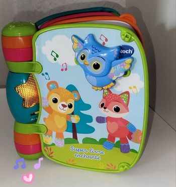 V Tech Super Livre enchanté NEUF 