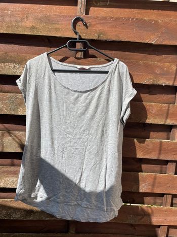 T-shirt gris