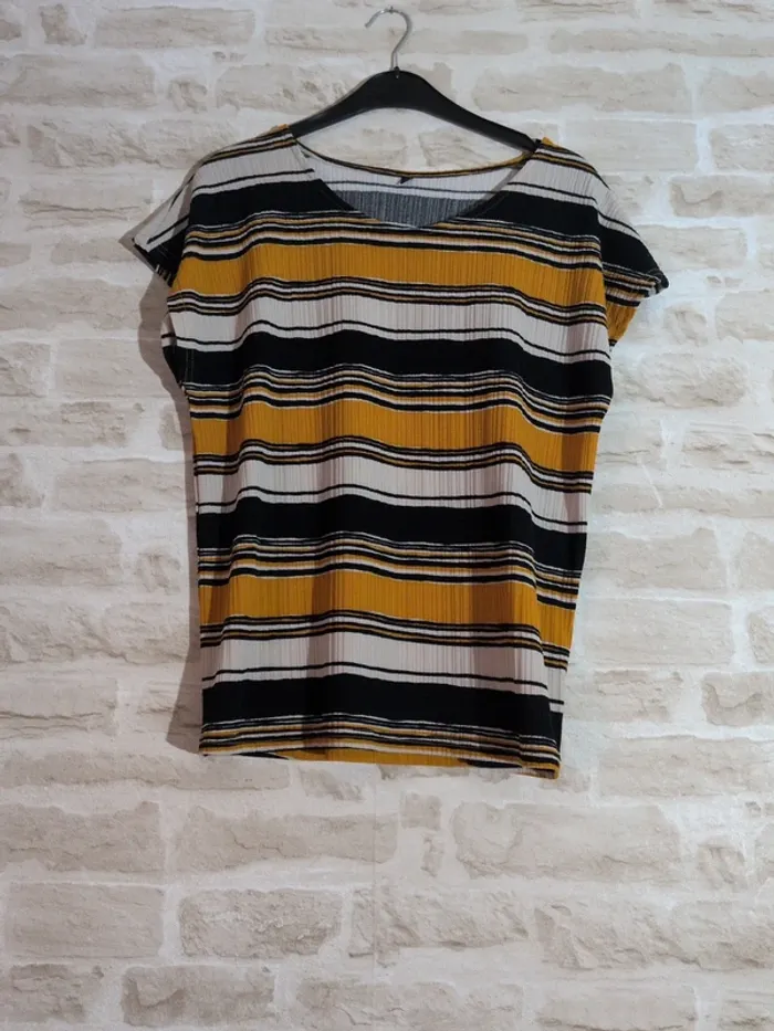 Lot de 2 T-shirts colorés – Femme – Taille L - photo numéro 2