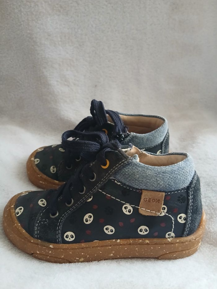 Chaussures Geox pointure 25 - photo numéro 2