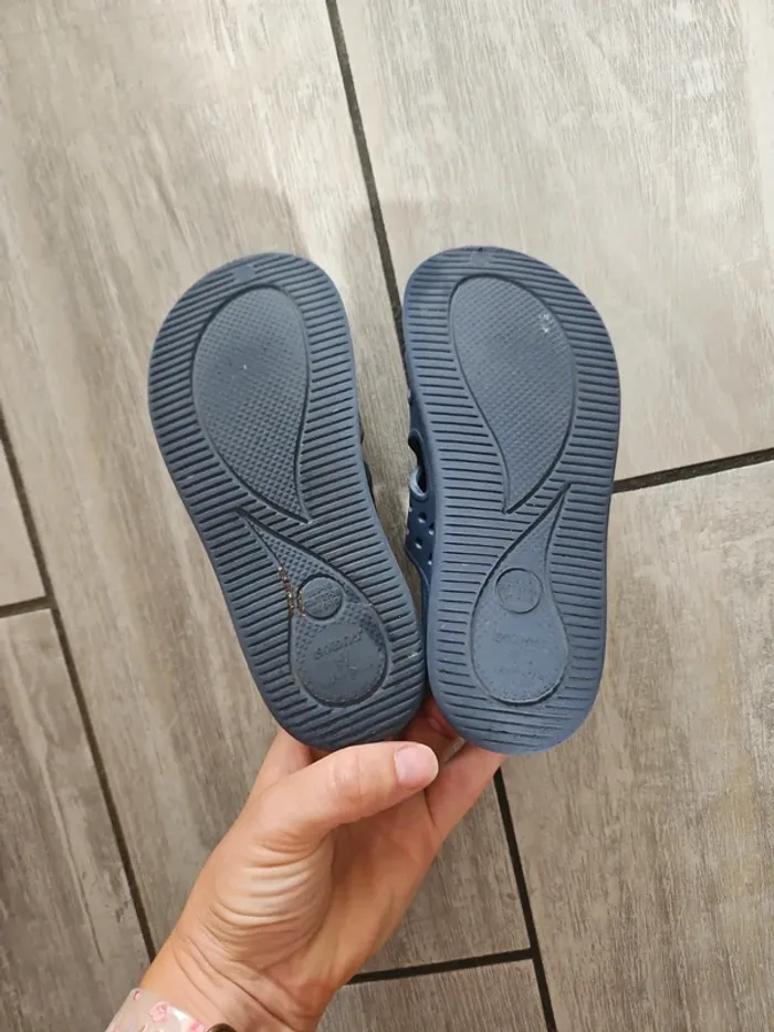 Sabot d'eau "crocs" - photo numéro 3