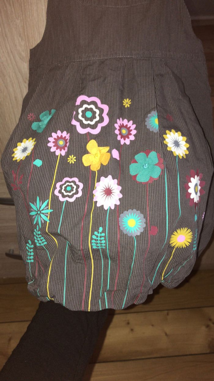 Robe. - photo numéro 2