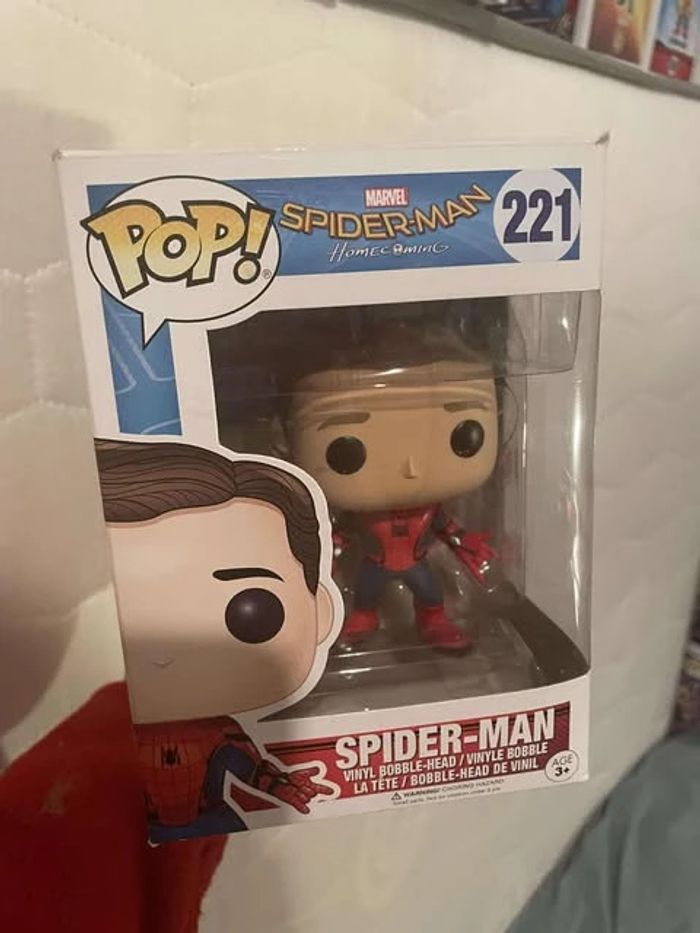 pop spiderman 221