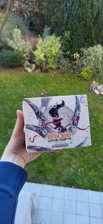 Display riftbound spiritforged scellée