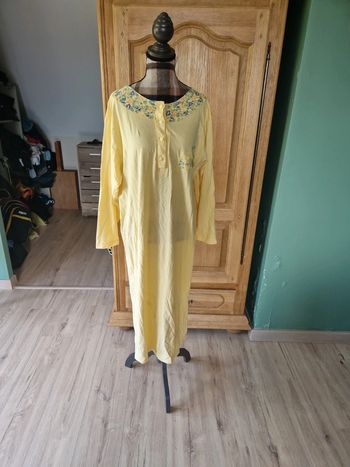 Chemise de nuit vintage taille 42