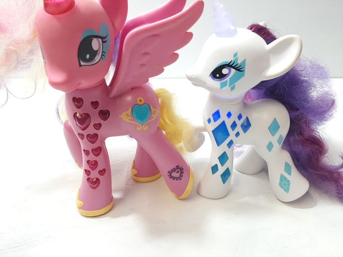 Lot de 2 de petits petits poney lumineux et sons - photo numéro 2