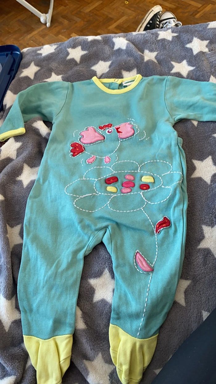 Pyjama vertbaudet taille 6m