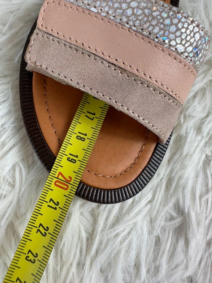 Paire de sandales Babybotte taille 30 - photo numéro 5