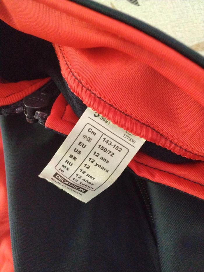 Veste Jogging Bleu marine et rouge Décathlon 12 ans - photo numéro 3