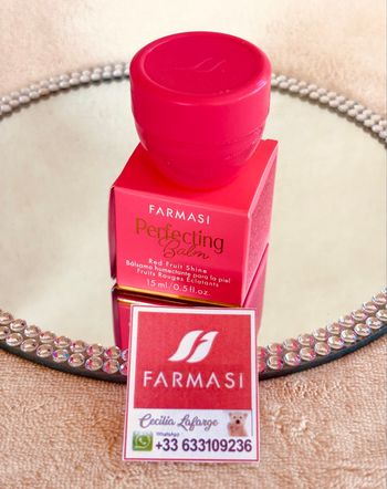 Balm Fruits Rouges Perfecting Farmasi