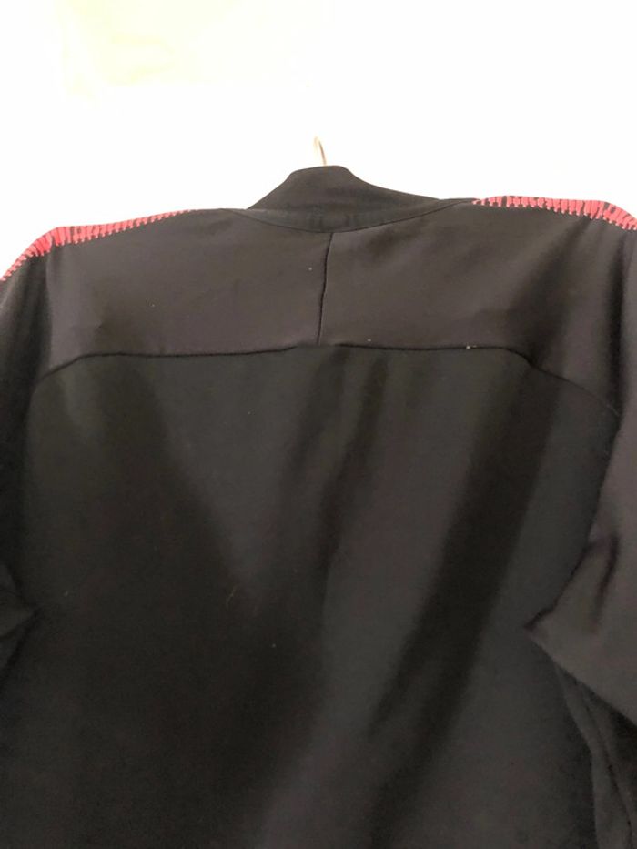 Haut de survêtement Nike . Taille M - photo numéro 8