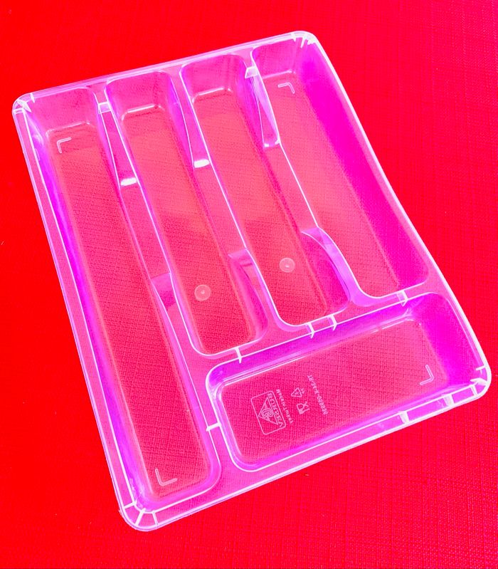 Range couverts en plastique transparent