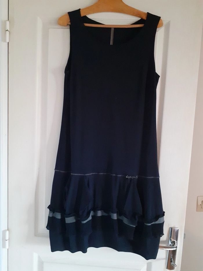 Robe noire et veste assortie - photo numéro 3