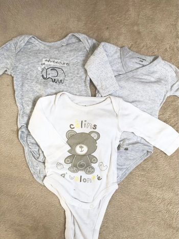 Lot bodie / 1mois