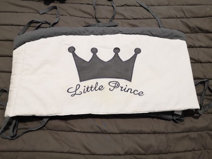 Tour de lit petit prince